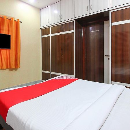 Collection O Madhapur Hotel Kondapur  Kültér fotó