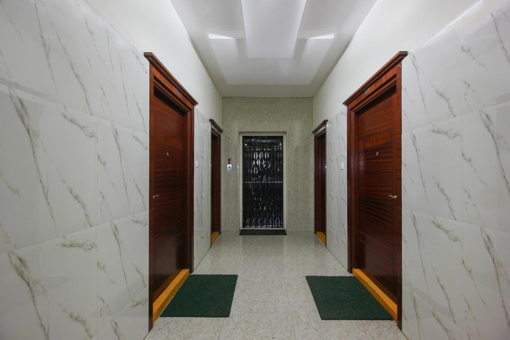 Collection O Madhapur Hotel Kondapur  Kültér fotó